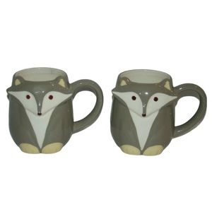 Adorable Pair of Mug Shotz Raccoon / Fox Mugs